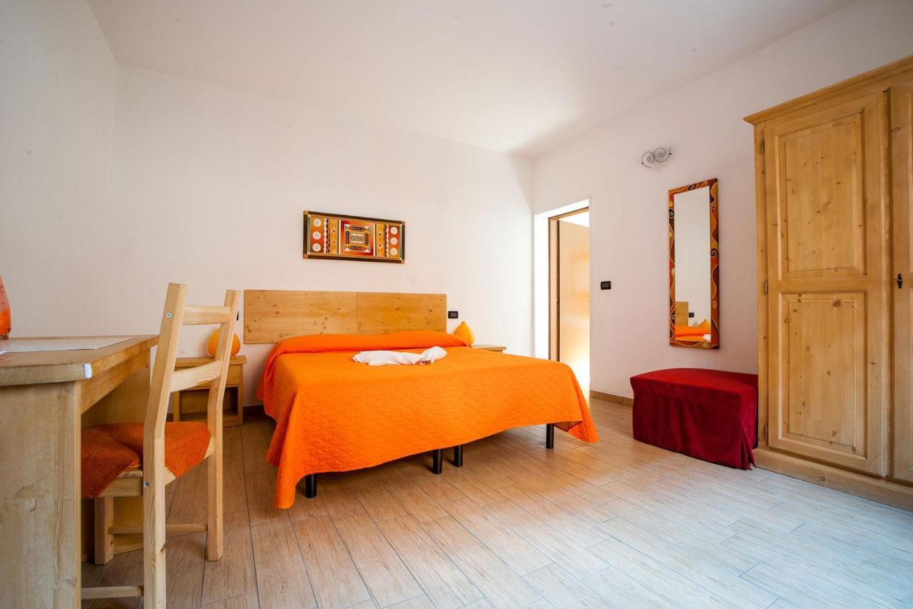 I Due Orfici Bed and Breakfast Cona  Exteriör bild